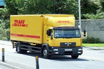 Quà biếu dưới 5 triệu không phải làm thủ tục xét miễn thuế 