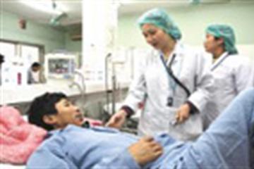 Bệnh nhân nghèo ung thư, chạy thận được hỗ trợ chữa bệnh