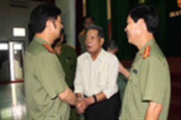 Tăng 26,5% mức trợ cấp hằng tháng đối với công an tham gia kháng chiến