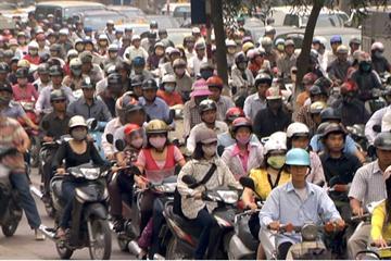Phí sử dụng đường bộ đối với xe máy tối đa 150.000 đồng/năm