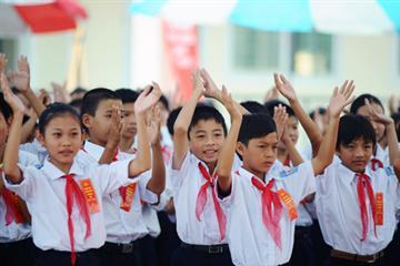 Cấm giao bài tập về nhà cho học sinh tiểu học