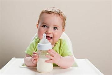 Cấm quảng cáo sữa dành cho trẻ dưới 24 tháng tuổi