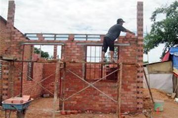 Hộ nghèo được vay đến 25 triệu đồng để xây, sửa nhà ở