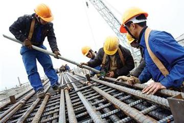 Người lao động xây dựng được bảo hiểm tối thiểu 100 triệu/người/vụ