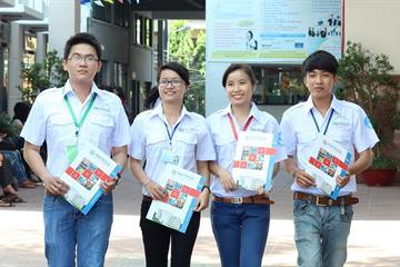 Sinh viên thi hộ, làm hộ đồ án, khóa luận bị đình chỉ học