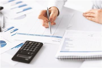 Mức tính tiền chậm nộp thuế xuất, nhập khẩu là 0,03%/ngày