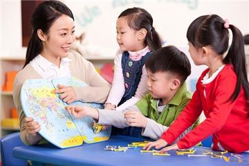 Chính phủ đồng ý miễn học phí cho trẻ mầm non 5 tuổi