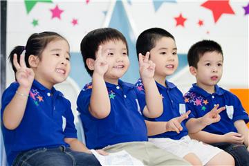 Không lợi dụng tài trợ cho giáo dục để ép buộc đóng góp