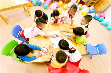 5 tiêu chuẩn mới với hiệu trưởng trường mầm non