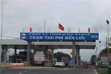 Lại đề xuất đổi “trạm thu phí” thành “trạm thu tiền”