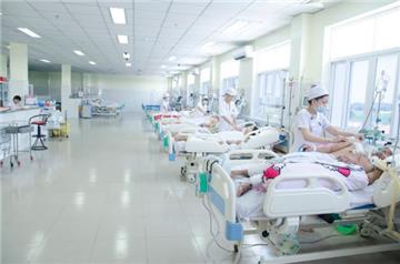 Người nhà không được chăm sóc bệnh nhân ở khoa hồi sức tích cực