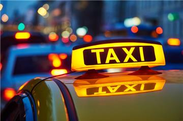 Tài xế taxi được ký hợp đồng lao động và đóng BHXH