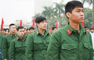 Công chức tham gia đào tạo sĩ quan dự bị được hưởng nguyên lương