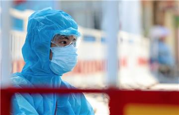 Thông báo về ca bệnh nhiễm Covid-19 số 811 - 812