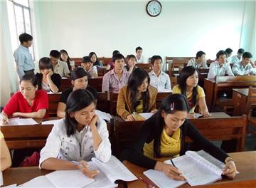 Người dân tộc Kinh không còn được xét học cử tuyển