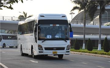 Hỗ trợ phí cách ly y tế với công dân Việt về nước bằng đường bộ