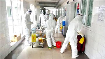 Thêm 81 ca nhiễm Covid-19 tại Hà Nội, TP.HCM và 3 tỉnh, thành