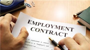 When does the employer notify in writing of termination of labor contracts?
