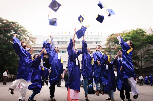 10+ ngành học không lo thất nghiệp trong tương lai