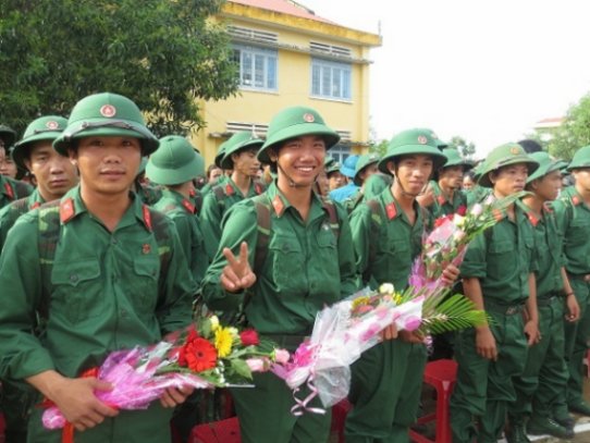 Ưu tiên gọi nhập ngũ người tốt nghiệp cao đẳng, đại học