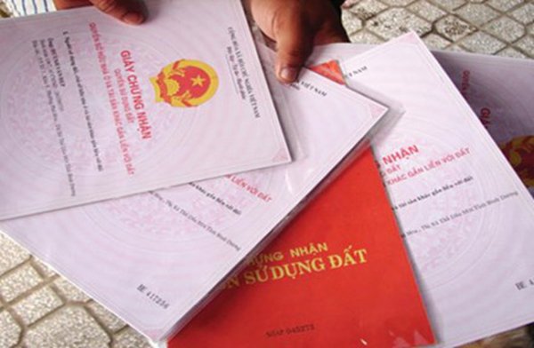 TP. Hồ Chí Minh hướng dẫn chi tiết thủ tục làm Sổ đỏ lần đầu