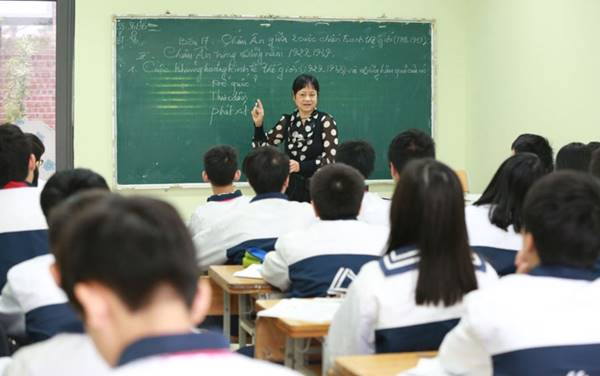 Xử lý dứt điểm bất cập trong hợp đồng của giáo viên ngay trong năm nay