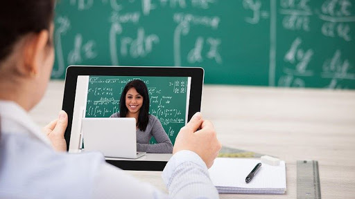 Bài kiểm tra thường xuyên qua Internet có thể thay thế kiểm tra trên lớp