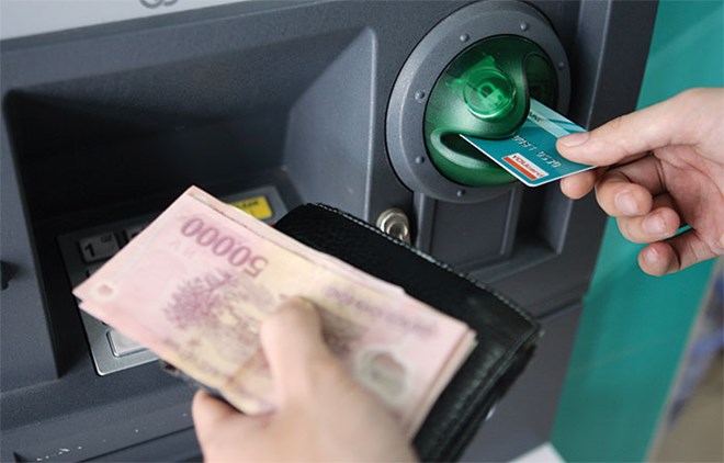 Quy định mới về trả lương qua thẻ ATM từ 01/01/2021
