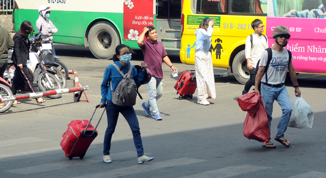 o ha noi co duoc ve que an tet