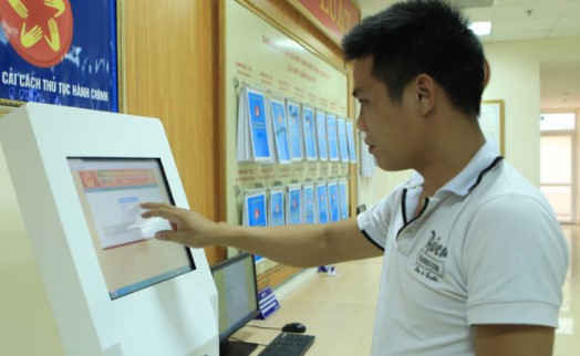 them ten thuong goi vao giay khai sinh duoc khong