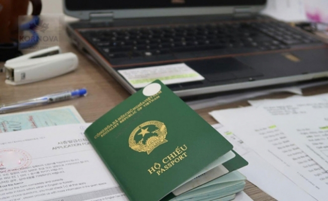 Hộ chiếu cấp trước 2022 được dùng đến khi hết hạn