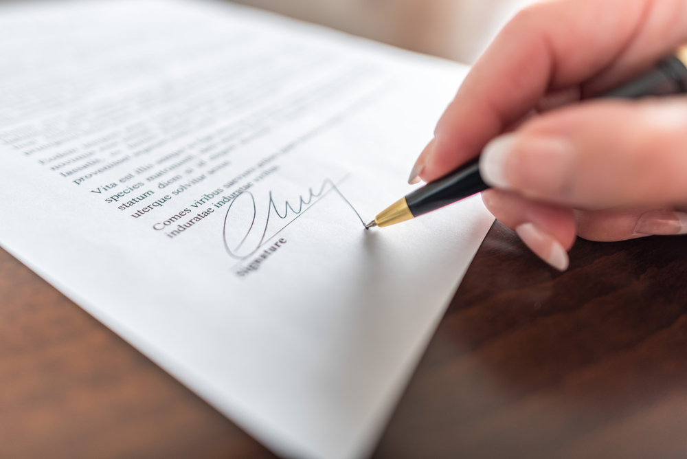 05 illegal agreements that everybody should know when signing labor contracts