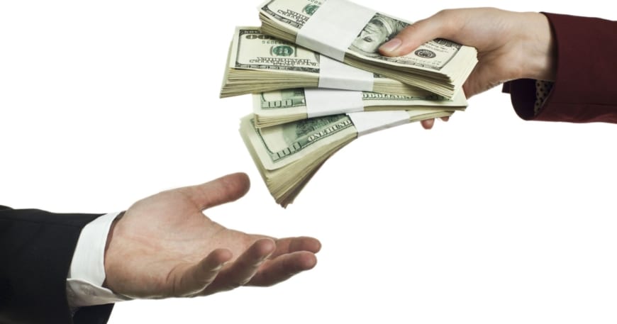 Reduce the maximum short-term loan interest rate in 2023