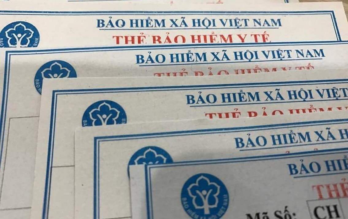 Bảo hiểm y tế con liệt sĩ được hưởng bao nhiêu?