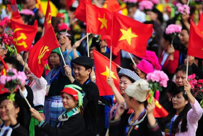 Ở nước Việt Nam, thực chất dân công ty là về chủ yếu trị, kinh tế tài chính, văn hóa truyền thống, xã hội, tư tưởng
