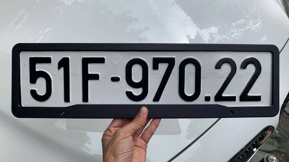 Papers for foreigners to carry out vehicle registration in Vietnam