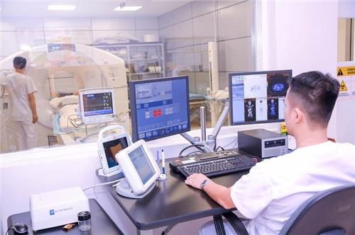 Giảm 30% mức phí lĩnh vực y tế đến hết năm 2020