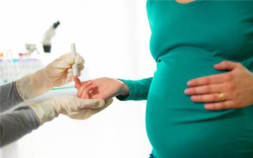 Phụ nữ bị đái tháo đường thai kỳ phải xét nghiệm ít nhất 3 năm/lần