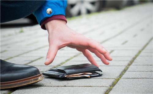 Làm lại giấy tờ do mất ví: Thủ tục, chi phí thế nào?