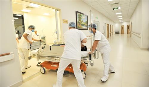 Khám, điều trị cho tất cả người bệnh cấp cứu dịp Tết năm 2021