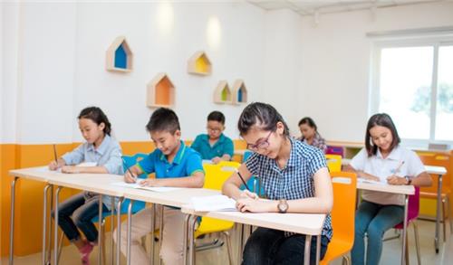Thành lập trung tâm ngoại ngữ cần điều kiện gì, thủ tục ra sao?