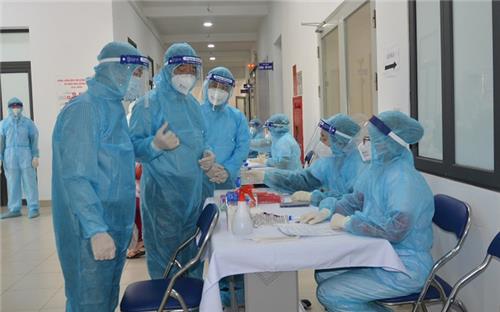 Ngày 05/8: Thêm 7.244 ca Covid-19, công bố 393 ca tử vong tại 16 tỉnh, thành