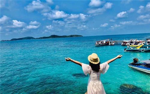 Phấn đấu mở cửa du lịch toàn quốc trước 30/3/2022