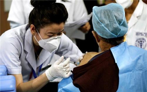 Mới: Bộ Y tế bổ sung liều tiêm 0,25ml đối với vắc xin Moderna