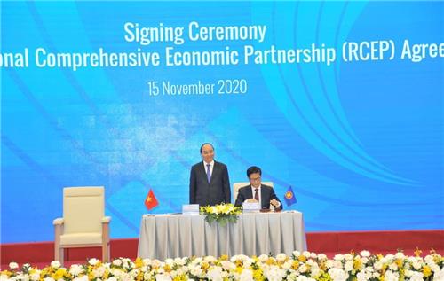 Chính sách mới có hiệu lực hôm nay (04/4/2022)