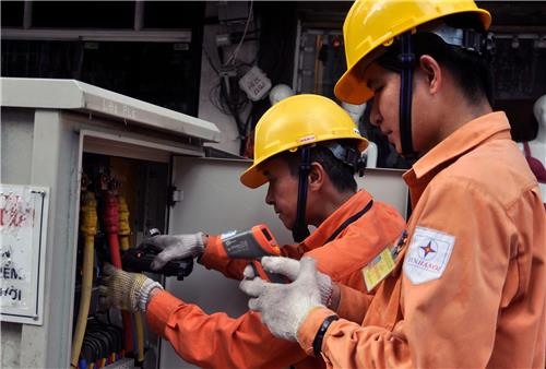 Trình Thủ tướng sửa đổi mức giá bán lẻ điện trong tháng 8/2023